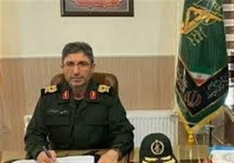 دشمن در فکر ایجاد تردید است