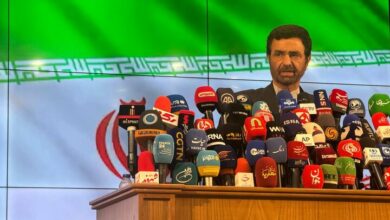 دولت قانون و خدمت باید سکاندار شود