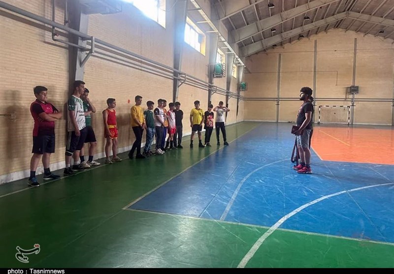 روزگار تلخ هاکی در کردستان/ ورزشی بدون سالن و امکانات!