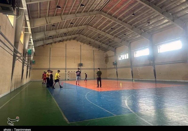 روزگار تلخ هاکی در کردستان/ ورزشی بدون سالن و امکانات!