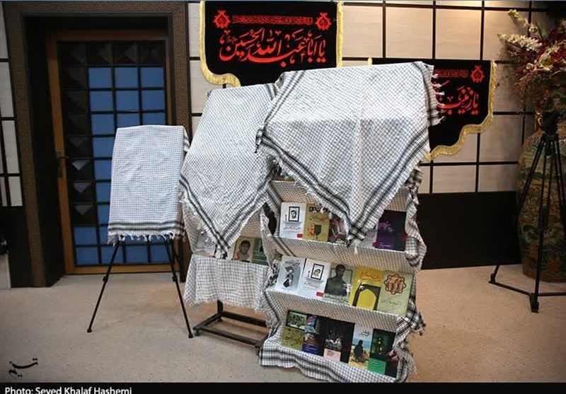 رونمایی از 30 کتاب دفاع مقدس در بوشهر