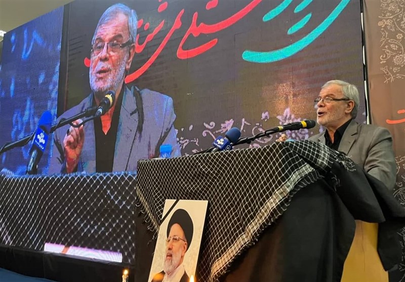 سروده جدید کلامی زنجانی برای امام و 15 خرداد