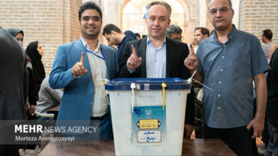 عرصه را به افرادی ندهیم که مقابل جنایاتها «صبر استراتژیک» دارند