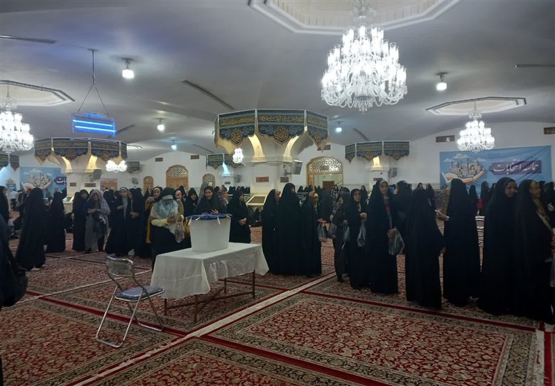 فرآیند انتخابات در 28 صندوق اخذ رأی حرم مطهر رضوی