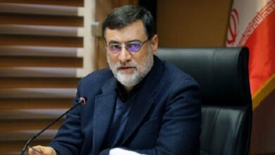 قاضیزاده هاشمی از بنیاد شهید مرخصی گرفت