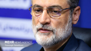 قاضیزاده: پیشنهاد میدهم زمان مناظره تغییر کند