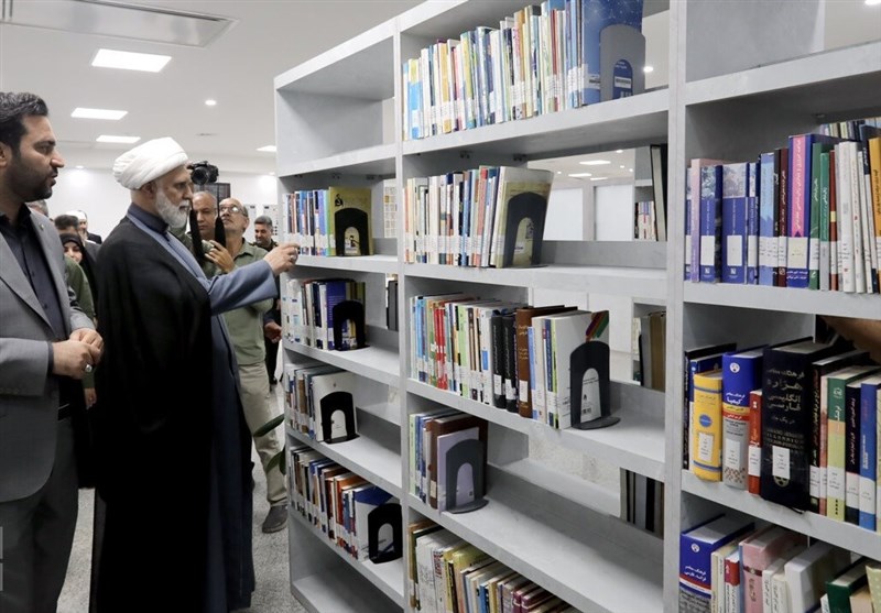 مراکز فرهنگی باید مورد حمایت قرار گیرند