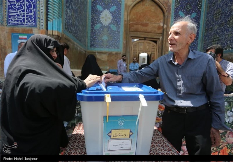 مشارکت حداکثری پشتوانه و آبروی دولت و ملت است