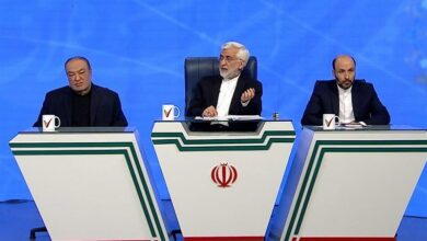 میزگرد جلیلی/ در روابط بینالملل فرصتها بیشتر از تهدیدهاست