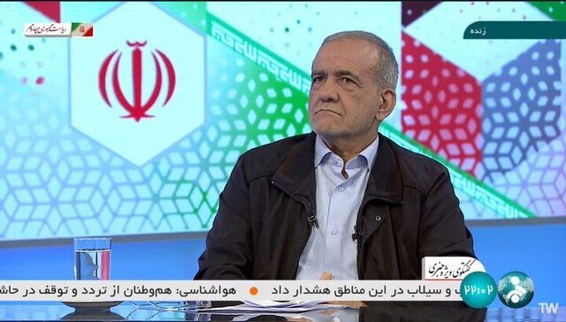 پزشکیان: مسئولان بر سر سفرهای بنشینند که مردم نشستهاند/مجریان را چابکتر کنیم