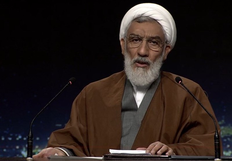 پورمحمدی در مناظره: تأیید صلاحیتهای ما نباید شناور باشد