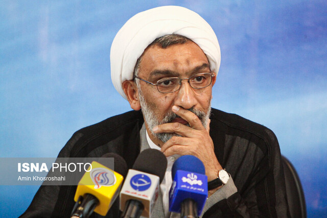پورمحمدی: هیچ مسئولی نمیتواند به آزمودههای جهان بیتفاوت باشد