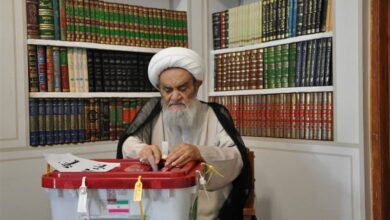 آیتالله مظاهری رأی خود را به صندوق انداخت
