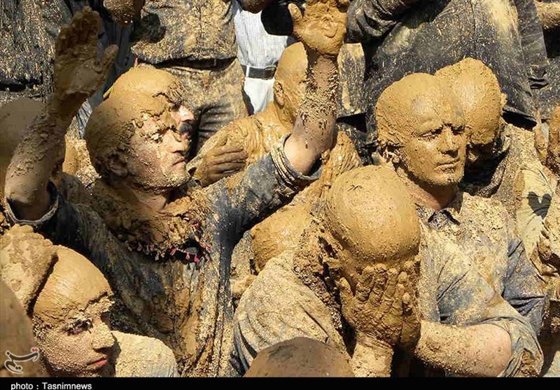 آیین گلمالی شهر بِن در روز عاشورا +فیلم