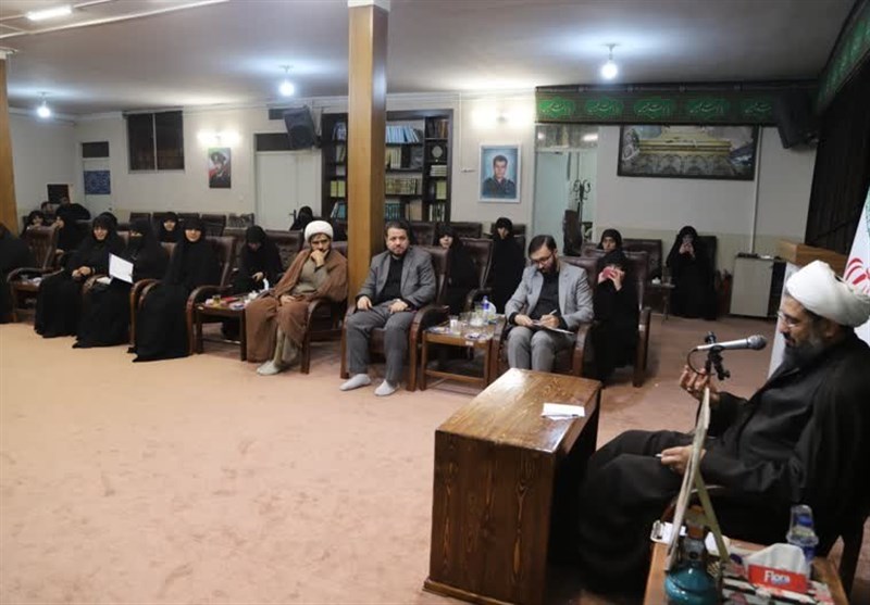 اثرات سوء تمدن غربی برای مردم تبیین شود