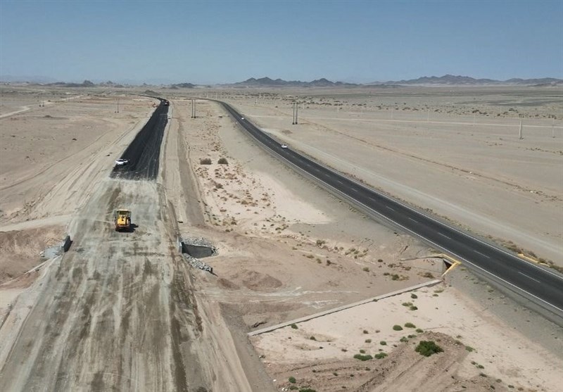اجرای 6 پروژه بزرگراهی در جنوب استان کرمان