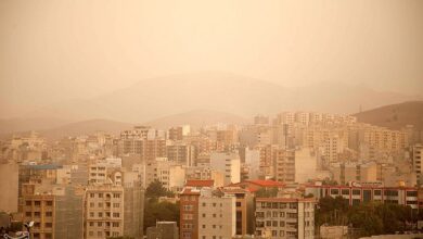 ادارات استان قم از ساعت 11 تعطیل میشود