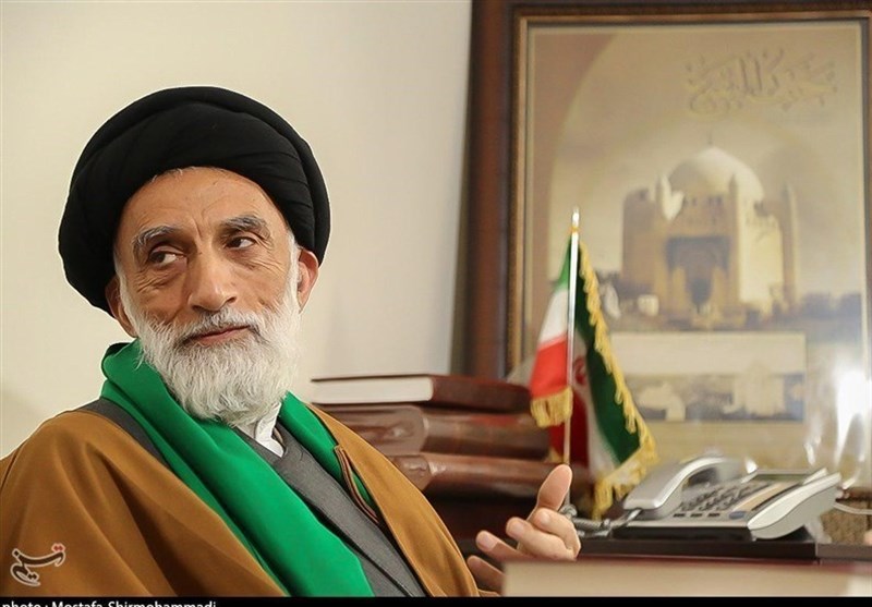 ارزشهای عفاف و حجاب برای نسل جوان تبیین شود