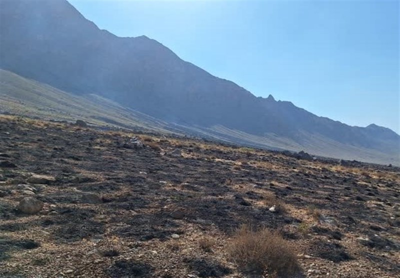 اطفای حریق مراتع اسفرجان بعد از 3 ساعت تلاش