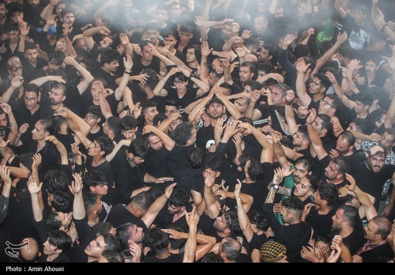 اقامه عزای تاسوعای حسینی در نطنز و اردستان+فیلم