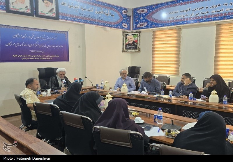 امام جمعه بندرعباس: جای نهضت مطالبهگری در هرمزگان خالی است