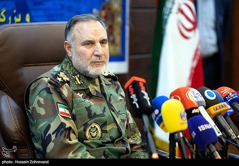 امیر حیدری: 11 تیپ نزاجا از مرزهای ایران حراست میکنند