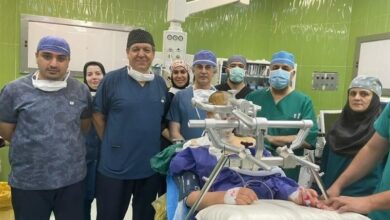 انجام موفقیتآمیز نخستین عمل جراحی مغز در حالت نشسته