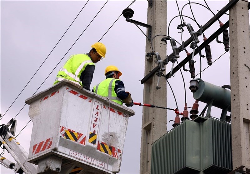 ایستگاه برق اهرم تنگستان زیر فشار شدت مصرف آسیب دید