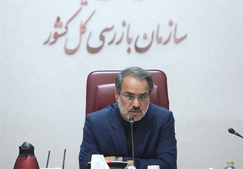 بانکها با اتخاذ سیاست انقباضی برای صنایع مشکل ایجاد کردند