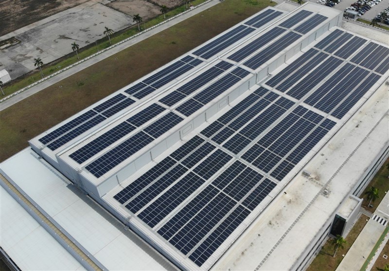 بسیج سازندگی اصفهان در 2 سال گذشته 1100 پنل خورشیدی نصب کرد