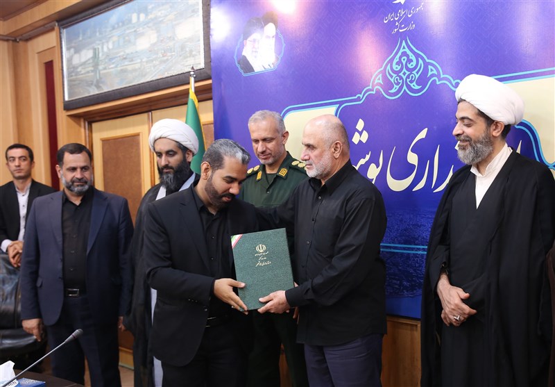 بوشهر محور مقاومت کشور است