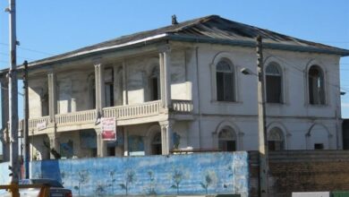 تجارتخانه زیبای روسیِ بابل در سکوت فرو میریزد