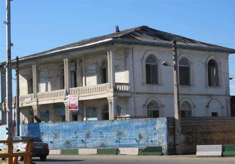 تجارتخانه زیبای روسیِ بابل در سکوت فرو میریزد