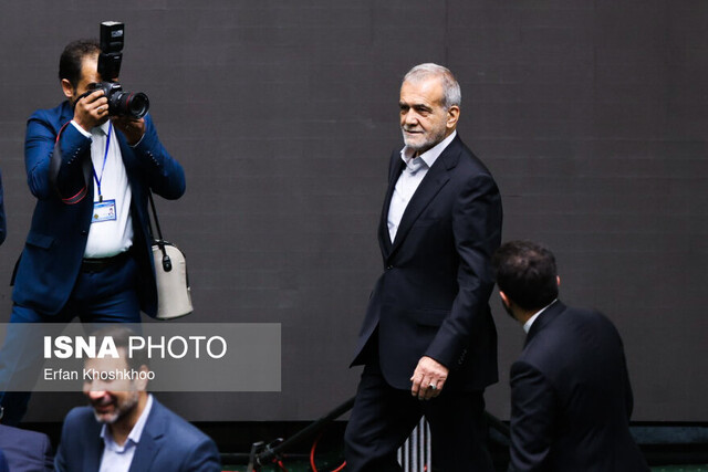 تحلیف پزشکیان و حمایت تمام قد از مردم غزه