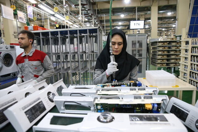 _جلوگیری_ _از_ _واگذاری_ _کارخانه__ها_ _به_ _افراد_ _فاقد_ _اهلیت_ _و_ _صلاحیت_