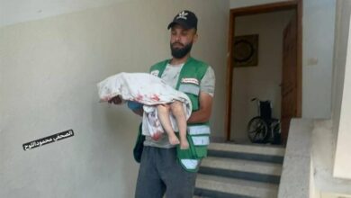 جنایت صهیونیستها در بمباران مدرسه آوارگان در دیرالبلح