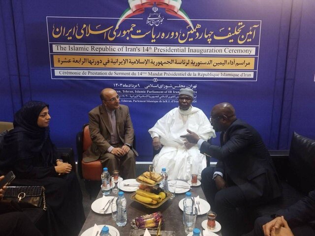 دبیرکل سازمان همکاریهای اسلامی وارد تهران شد