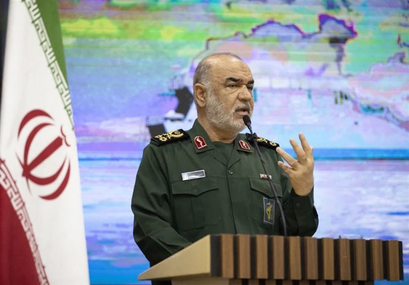 سرلشکر سلامی: شناورهای پیشرفته اقیانوسپیما ساختهایم