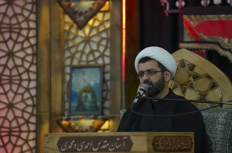 سوگواری عاشقان ثارالله در سومین حرم اهلبیت در تاسوعای حسینی