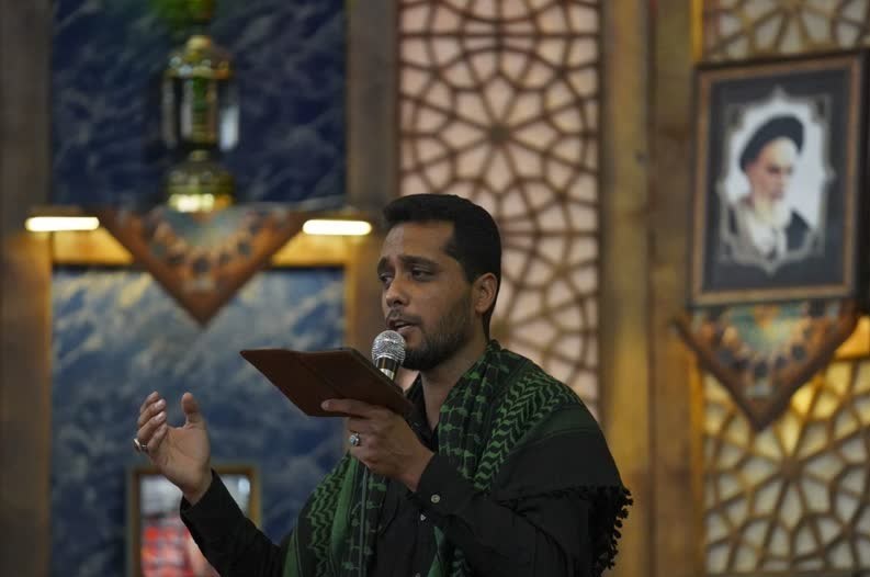 سوگواری عاشقان ثارالله در سومین حرم اهلبیت در تاسوعای حسینی