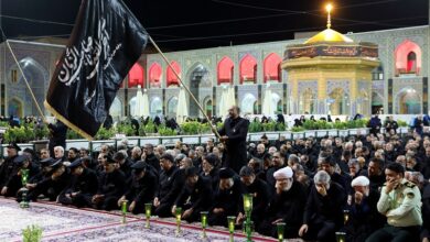 شام غریبان حسینی در حرم مطهر امام رضا (ع) + فیلم