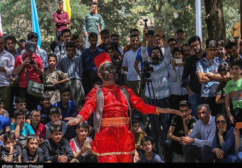 فراخوان هفدهمین جشنواره تئاتر خیابانی مریوان منتشر شد