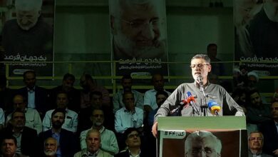 قاضیزاده: برخیها میخواهند حل مسائل را به آمریکا بسپارند