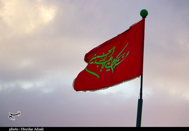 قیام امام حسین(ع) برای مبارزه با ظلم و انحرافات بود