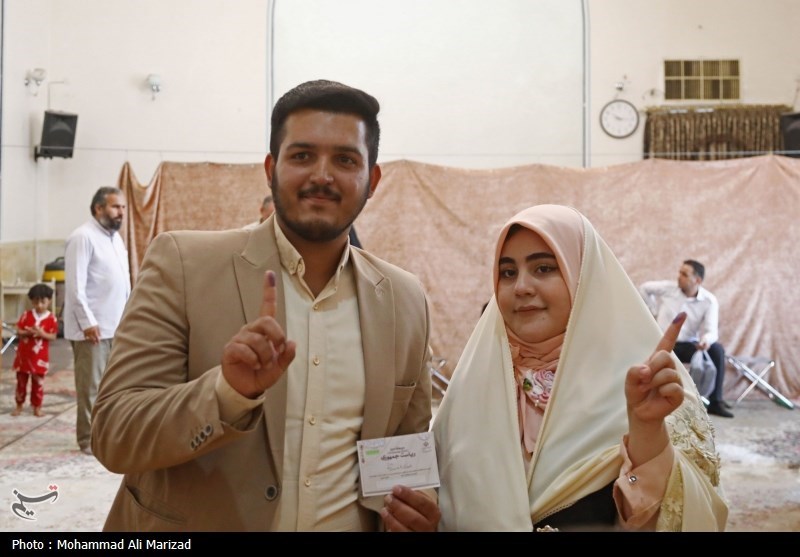 مشارکت 32 درصدی مردم قم تا ساعت 16