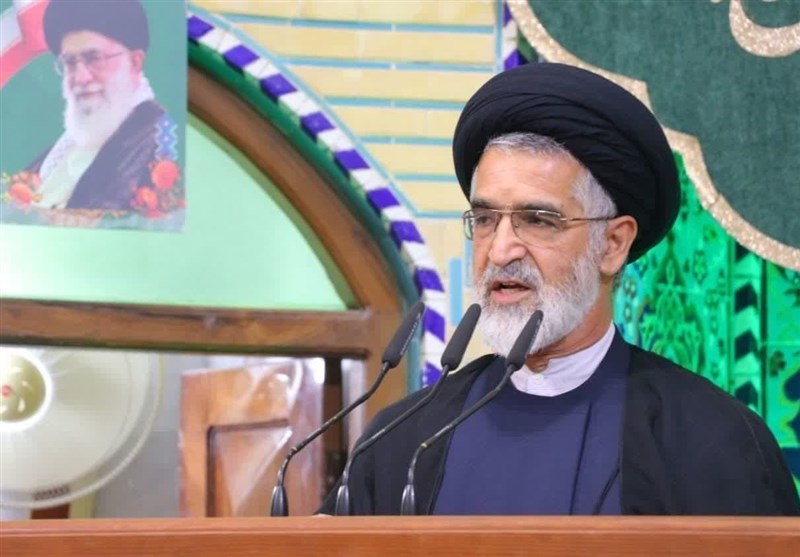 مشارکت مردم تعیینکننده سرنوشت ایران است