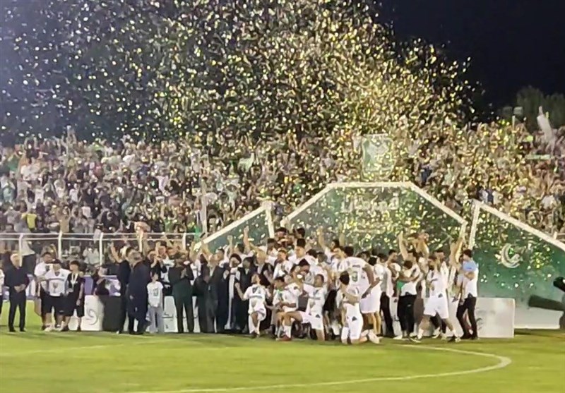 مهدی عبدی دوباره به تیم خیبر خرمآباد برگشت