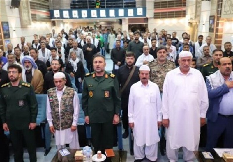 نخستن همایش بسیج دریایی سپاه برگزار شد