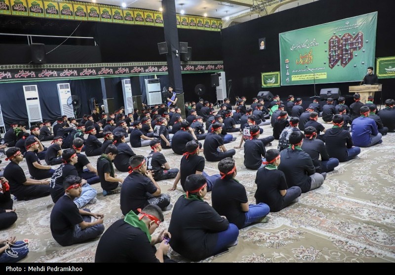 همایش دانشآموزان «احلی من العسل» در اهواز برگزار شد+ عکس