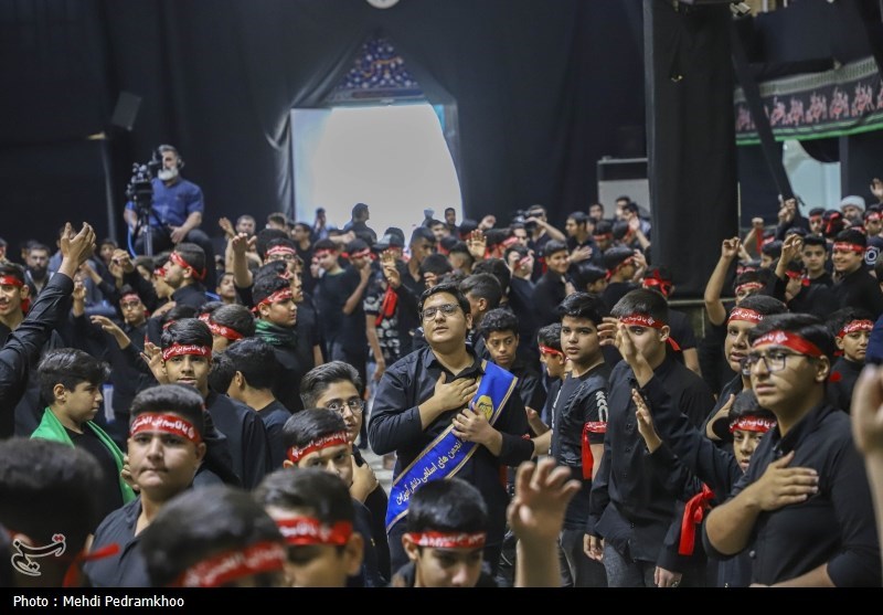 همایش دانشآموزان «احلی من العسل» در اهواز برگزار شد+ عکس